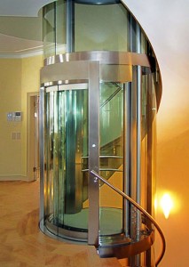 Гидравлический, пневматический и электрический лифт для коттеджа- кто кого?