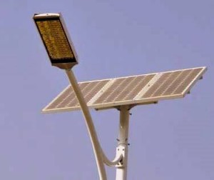 Уличные светильники на солнечных батареях