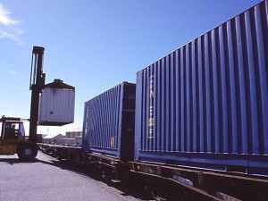 Фирма, предоставляющая услуги контейнерных перевозок